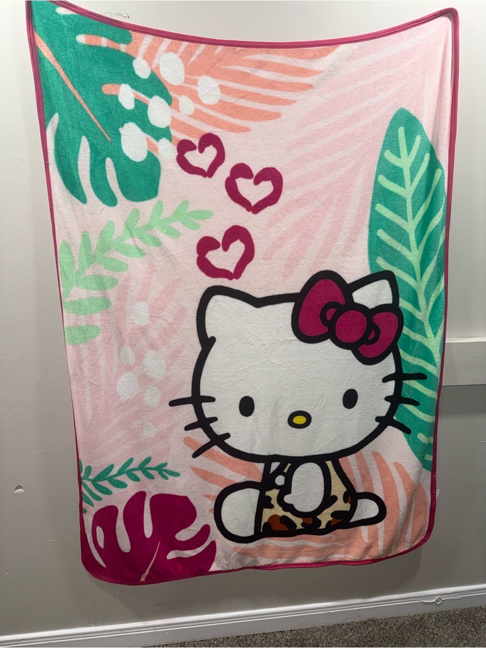 Hello Kitty Kids Bath Towel in Pink with Green Tropical Leaves